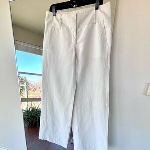 Luxury Linen-Tencel Pant. Mid-rise, wide leg. Like new. 32” length, Size 10-12